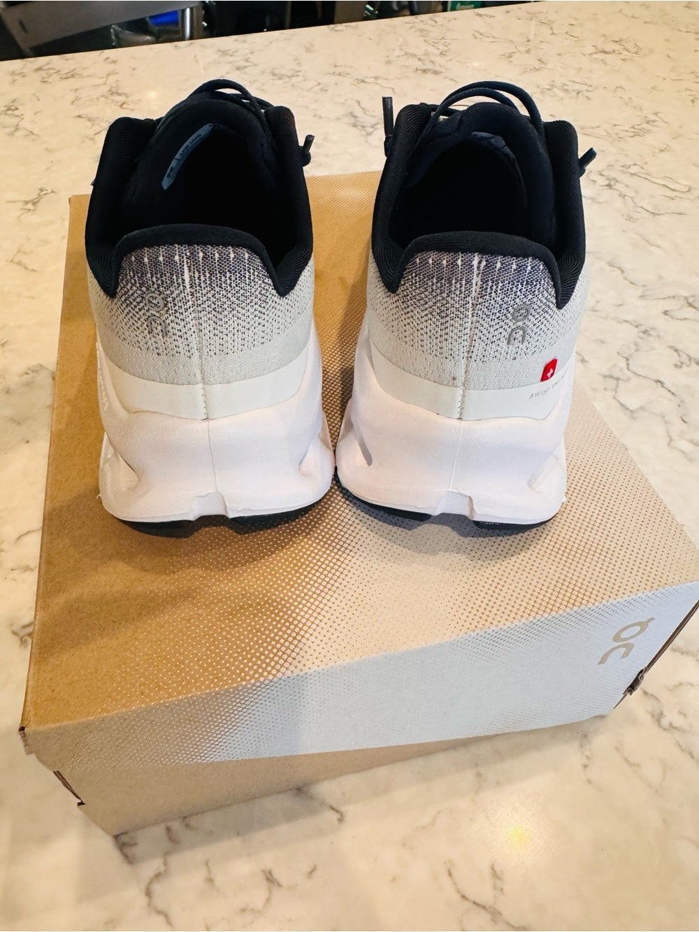 On Cloudswift Women's Athletic Shoes - White gray and Navy - Picture 7 of 10